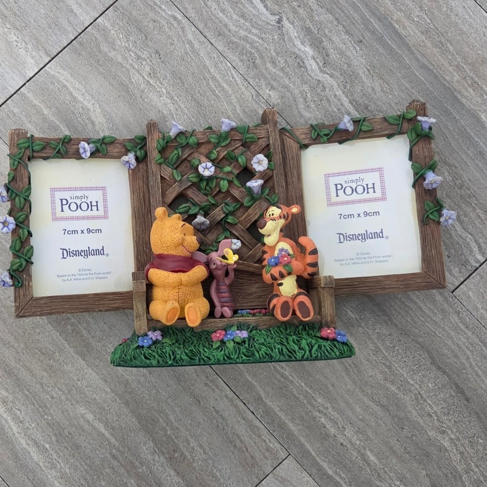Vintage Disneyland Simply Pooh Winnie the Pooh Tigger Piglet Double Photo Frame